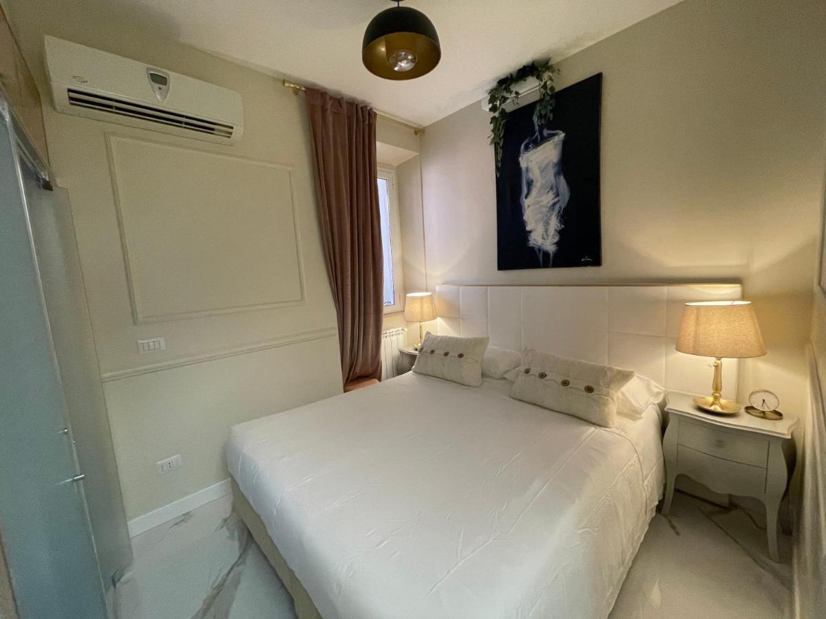 Spanish Steps Glamour & Sauna Luxury Apartment **** Rome Bagian luar foto